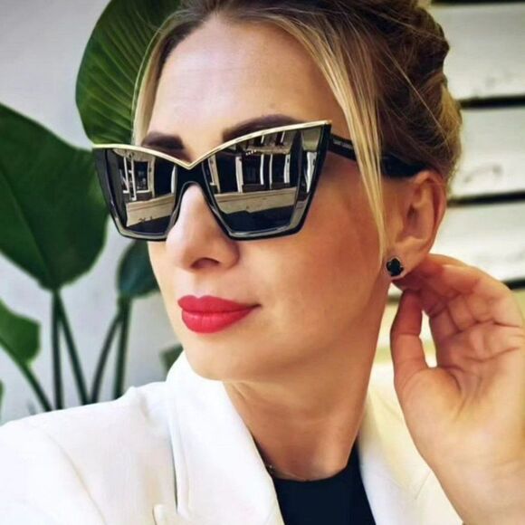 NEW Saint Laurent SL570 001 Black Gold Cat Eye Women Sunglasses - Picture 3 of 16